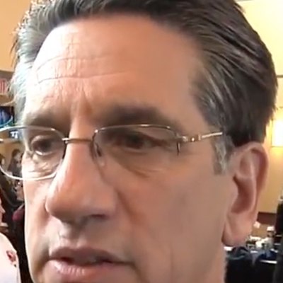 Portrait of Dan Ashton