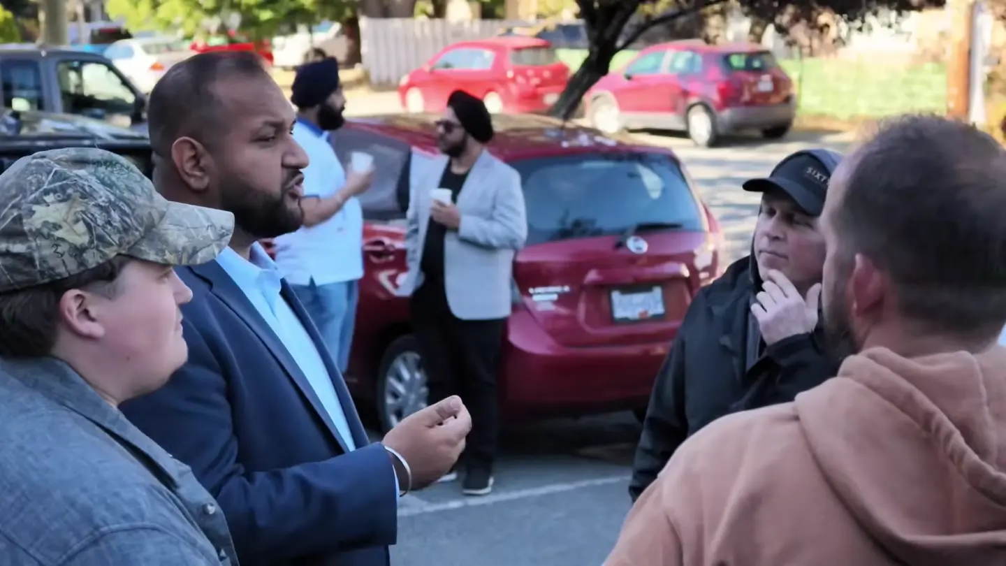 Ravi Parmar speaking to the Four Wheel Drive Association delegation outside his Langford campaign office, at 5:23 in the recording, as he says: I've asked my team to start looking into it